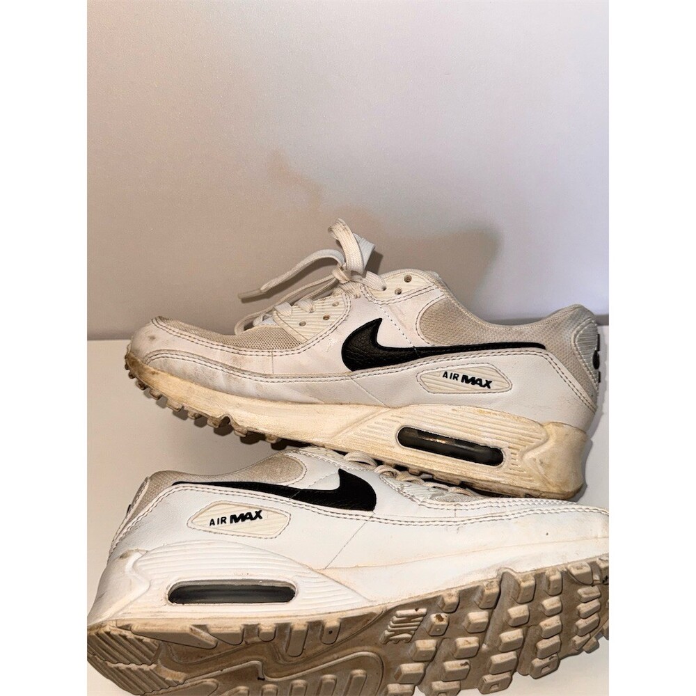 Nike Air Max 90 Next Nature Women's Sneakers White/Black Size 8 Low Top